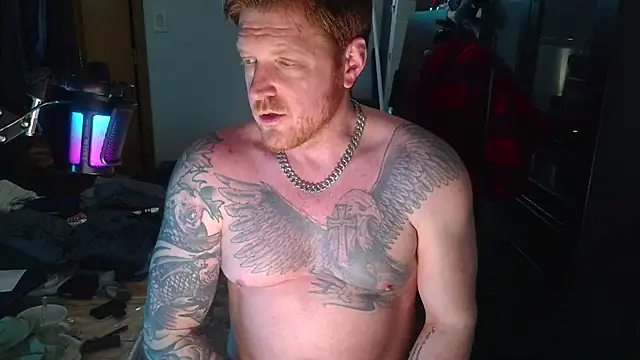 Snapshot of CloudyKingG chatting on 03-05-26, 04:42 CloudyKingG online show from 03-05-26, 04:42