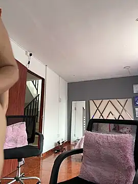 Snapshot of lilith_cut3 chatting on 12-15-25, 04:13 lilith cut3 online show from 12-15-25, 04:13