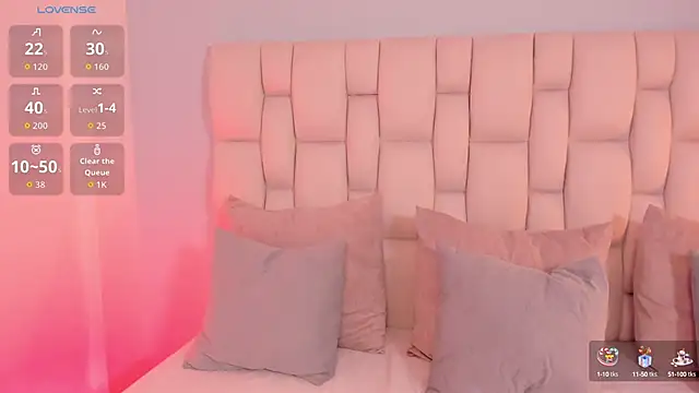 selene phmoon online show from 10-09-25, 04:24