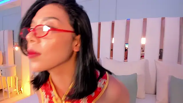 selene phmoon online show from 10-19-25, 05:54