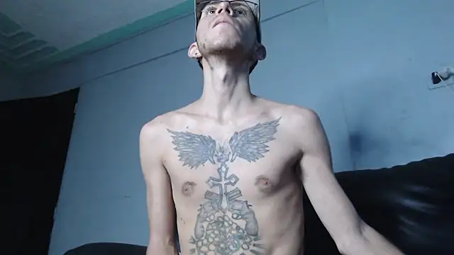 AlexandroRossi online show from 10-30-25, 06:34