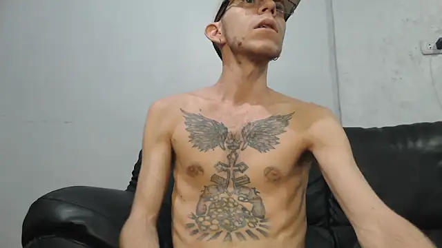 AlexandroRossi online show from 11-14-25, 04:49