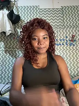 chocolatito-ho online show from 12-17-25, 04:28