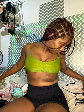 chocolatito-ho online show from 09-25-25, 03:01