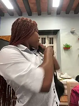 chocolatito-ho online show from 09-24-25, 12:18