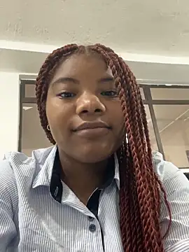 chocolatito-ho online show from 09-24-25, 02:56