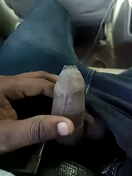 Snapshot of kajalLelaa chatting on 12-17-25, 09:58 kajalLelaa online show from 12-17-25, 09:58