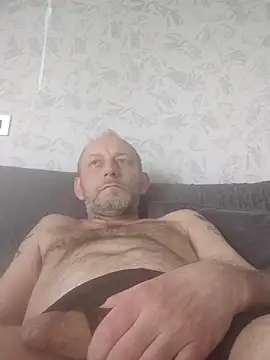 Snapshot of cazzoweb chatting on 03-24-26, 12:05 cazzoweb online show from 03-24-26, 12:05