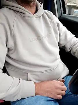 Snapshot of cazzoweb chatting on 09-26-25, 07:37 cazzoweb online show from 09-26-25, 07:37