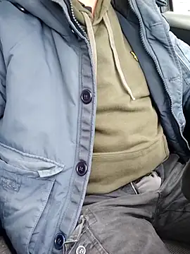 Snapshot of cazzoweb chatting on 11-24-25, 09:53 cazzoweb online show from 11-24-25, 09:53