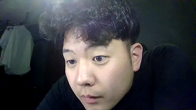 Snapshot of RYO-nonke chatting on 05-27-26, 01:18 RYO-nonke online show from 05-27-26, 01:18