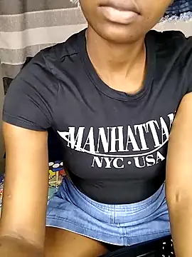 Berryangel03 online show from 10-06-25, 01:07