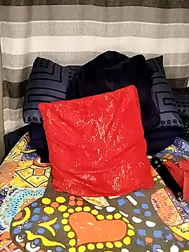 Berryangel03 online show from 10-14-25, 05:57