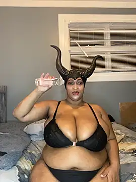 dreameafterdusk online show from 10-22-25, 03:39