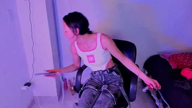 Madison charlotte online show from 10-11-25, 03:29