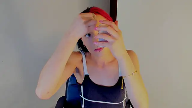 Madison charlotte online show from 11-15-25, 06:50