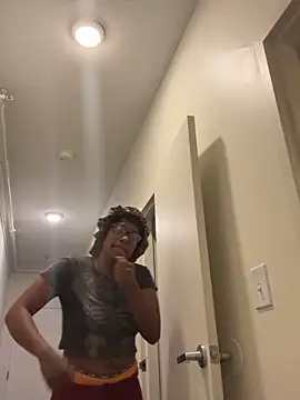 Tu GataLinda online show from 10-17-25, 01:57