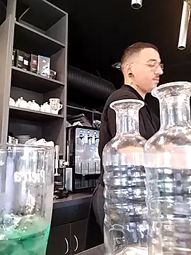 Snapshot of JuicyBigcock@xh chatting on 10-18-25, 12:07 JuicyBigcockxh online show from 10-18-25, 12:07