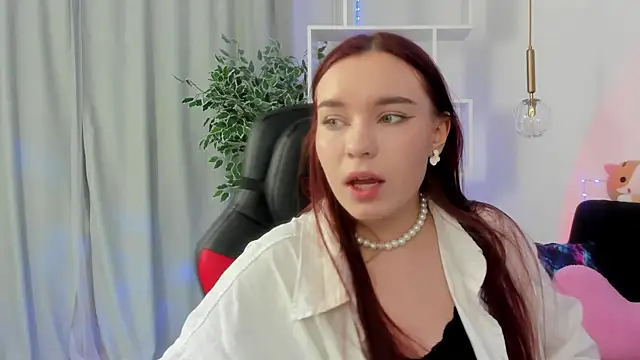 Snapshot of NoraHaynes chatting on 10-06-25, 03:08 NoraHaynes online show from 10-06-25, 03:08