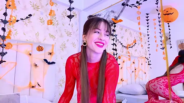 AmbherBlake online show from 10-18-25, 12:07