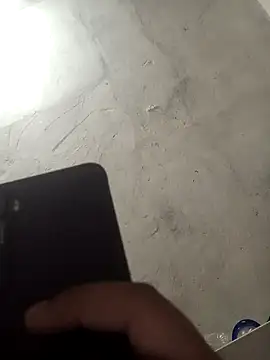 Snapshot of shalubhabhi69 chatting on 09-18-25, 06:11 shalubhabhi69 online show from 09-18-25, 06:11