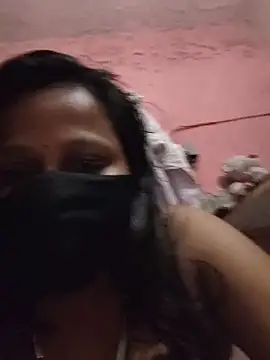 Snapshot of shalubhabhi69 chatting on 11-08-25, 06:11 shalubhabhi69 online show from 11-08-25, 06:11