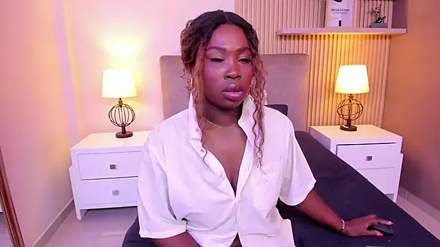 SerenaWinslow online show from 01-17-26, 11:47