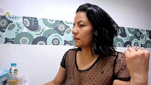 Megan Milf   online show from 09-30-25, 12:00