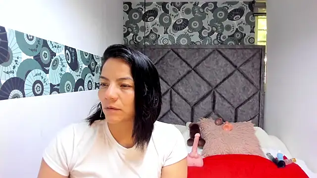 Megan Milf   online show from 09-14-25, 12:05