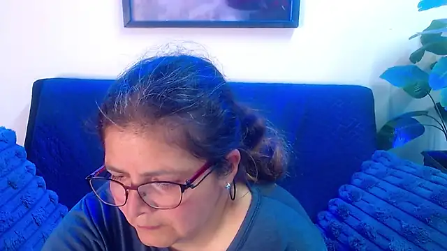 Snapshot of Linda_banks_ chatting on 02-28-26, 01:38 Linda banks online show from 02-28-26, 01:38