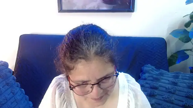 Snapshot of Linda_banks_ chatting on 02-22-26, 12:57 Linda banks online show from 02-22-26, 12:57