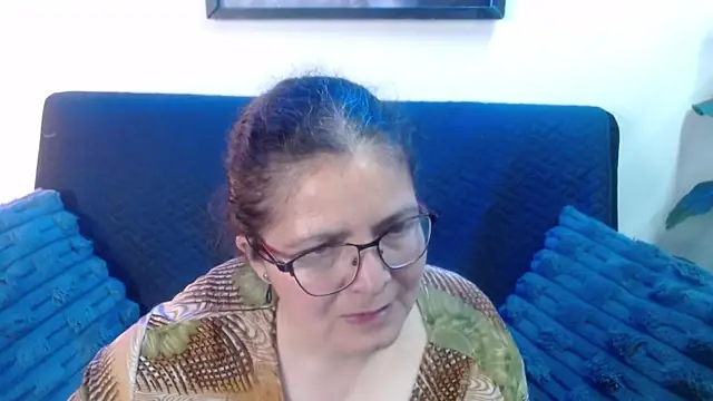 Linda banks  online show from 04-18-26, 01:41