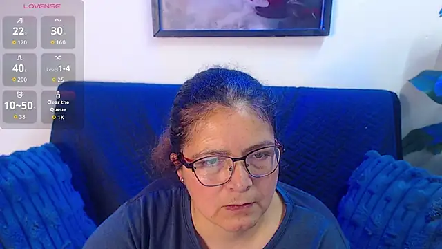 Snapshot of Linda_banks_ chatting on 02-03-26, 02:53 Linda banks online show from 02-03-26, 02:53