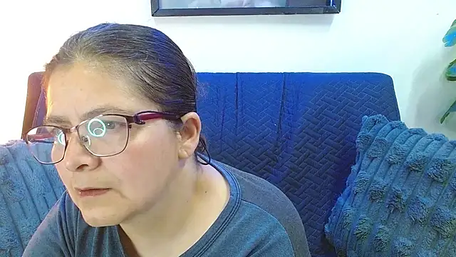 Linda banks  online show from 09-19-25, 01:53