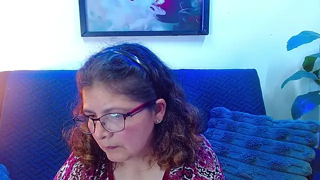 Linda banks  online show from 10-23-25, 01:37