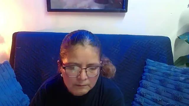 Linda banks  online show from 05-10-26, 02:04