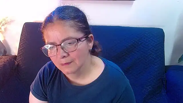 Linda banks  online show from 05-27-26, 01:57