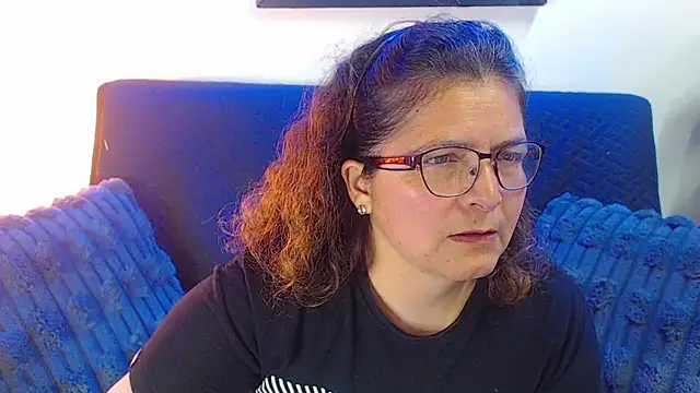 Linda banks  online show from 12-04-25, 01:59