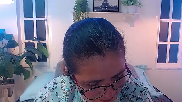 Linda banks  online show from 03-11-26, 01:43