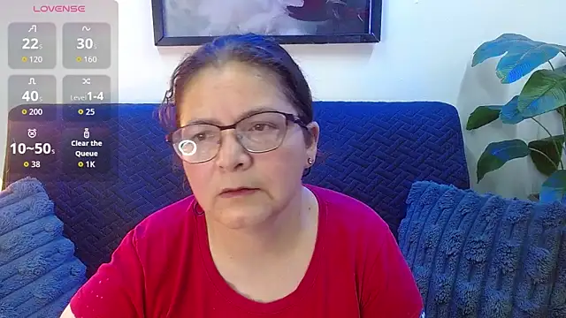 Linda banks  online show from 10-03-25, 01:42