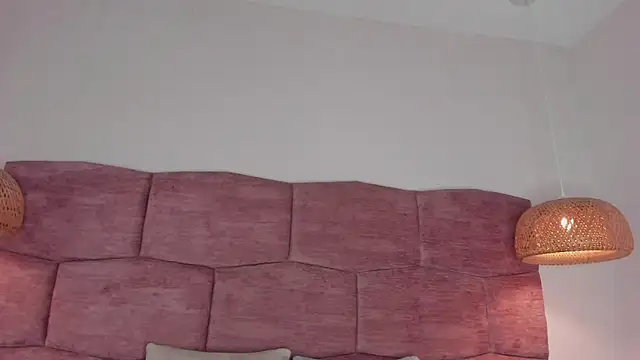 Snapshot of dani_velvet chatting on 03-14-26, 03:01 dani velvet online show from 03-14-26, 03:01