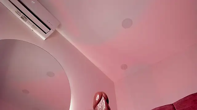 Snapshot of dani_velvet chatting on 02-06-26, 03:02 dani velvet online show from 02-06-26, 03:02