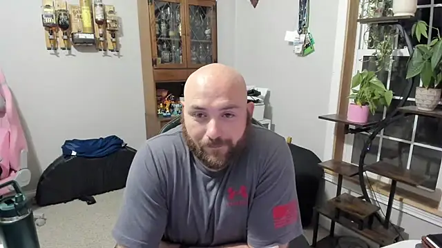 Snapshot of Bidea2034 chatting on 10-18-25, 02:46 Bidea2034 online show from 10-18-25, 02:46