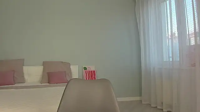 flooora 0 online show from 10-18-25, 12:45