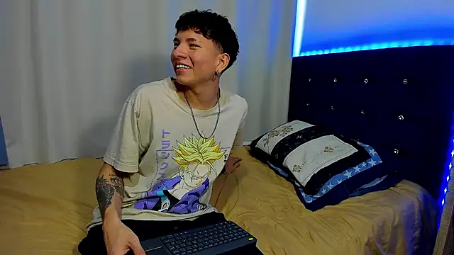 Tatiiana n Damiian online show from 10-24-25, 10:20