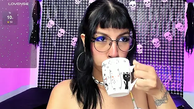 Rose 72 online show from 11-07-25, 07:18