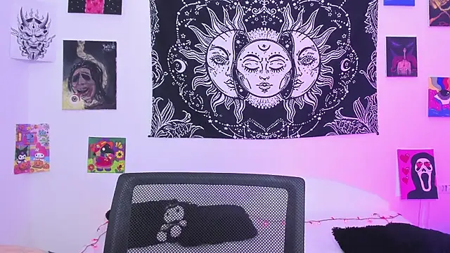 Rose 72 online show from 04-07-26, 06:43