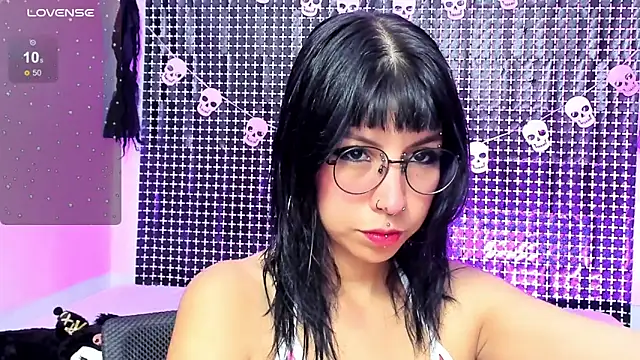 Rose 72 online show from 11-19-25, 07:36