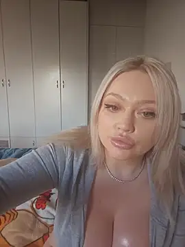 misstitmouseofficial online show from 01-18-26, 12:08