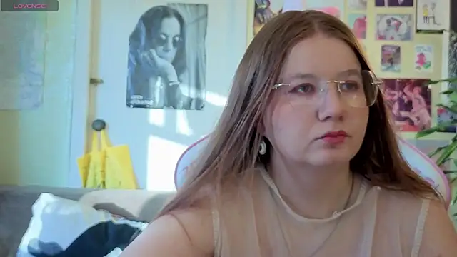 Sienna-Cow online show from 10-19-25, 12:19